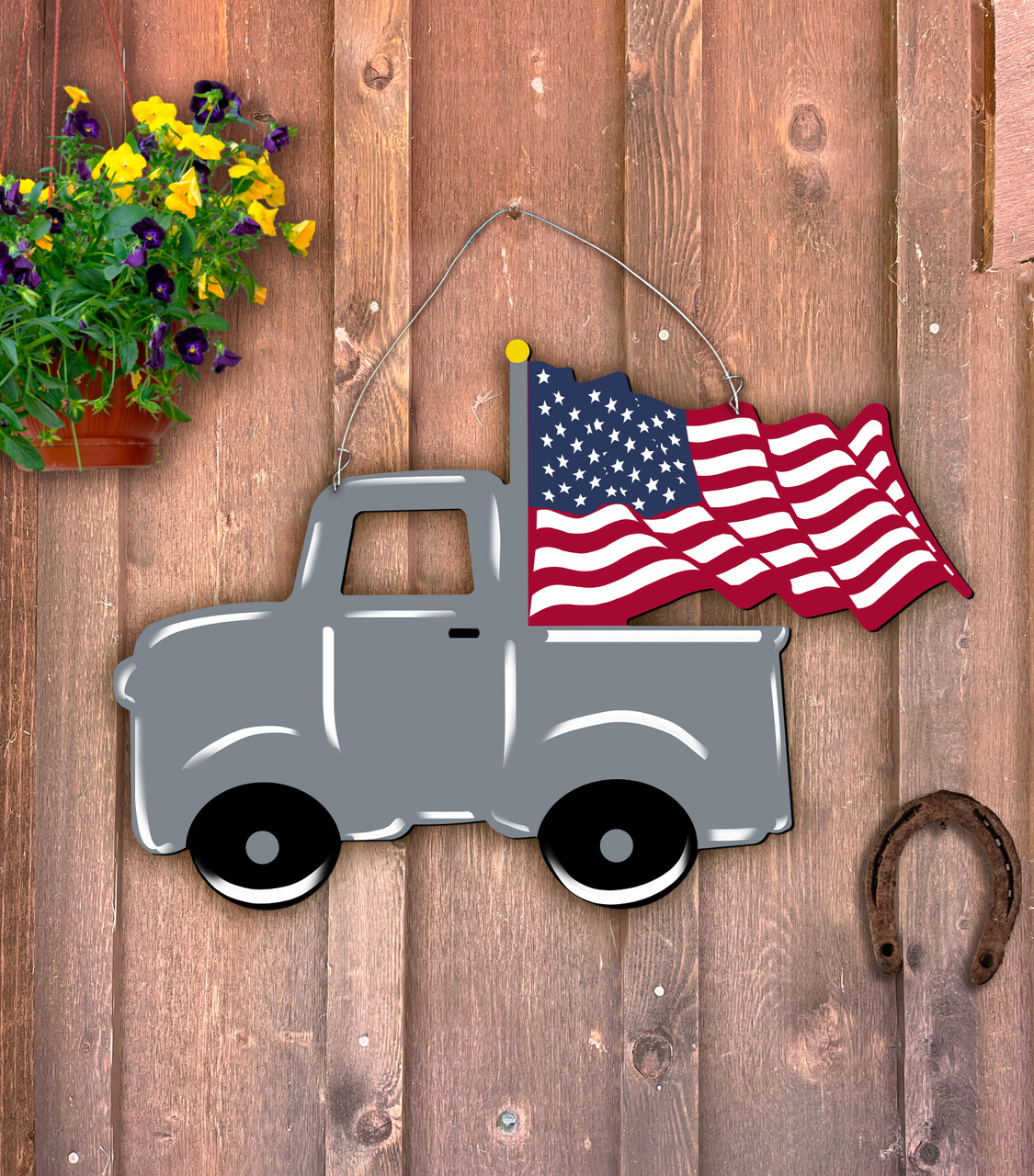 Outdoor Metal Art Patriotic Truck