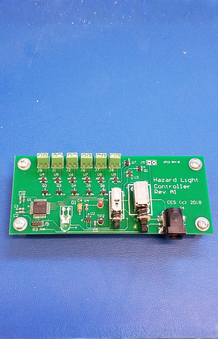 CES roadside hazard beacon with multi-mode emergency lighting
