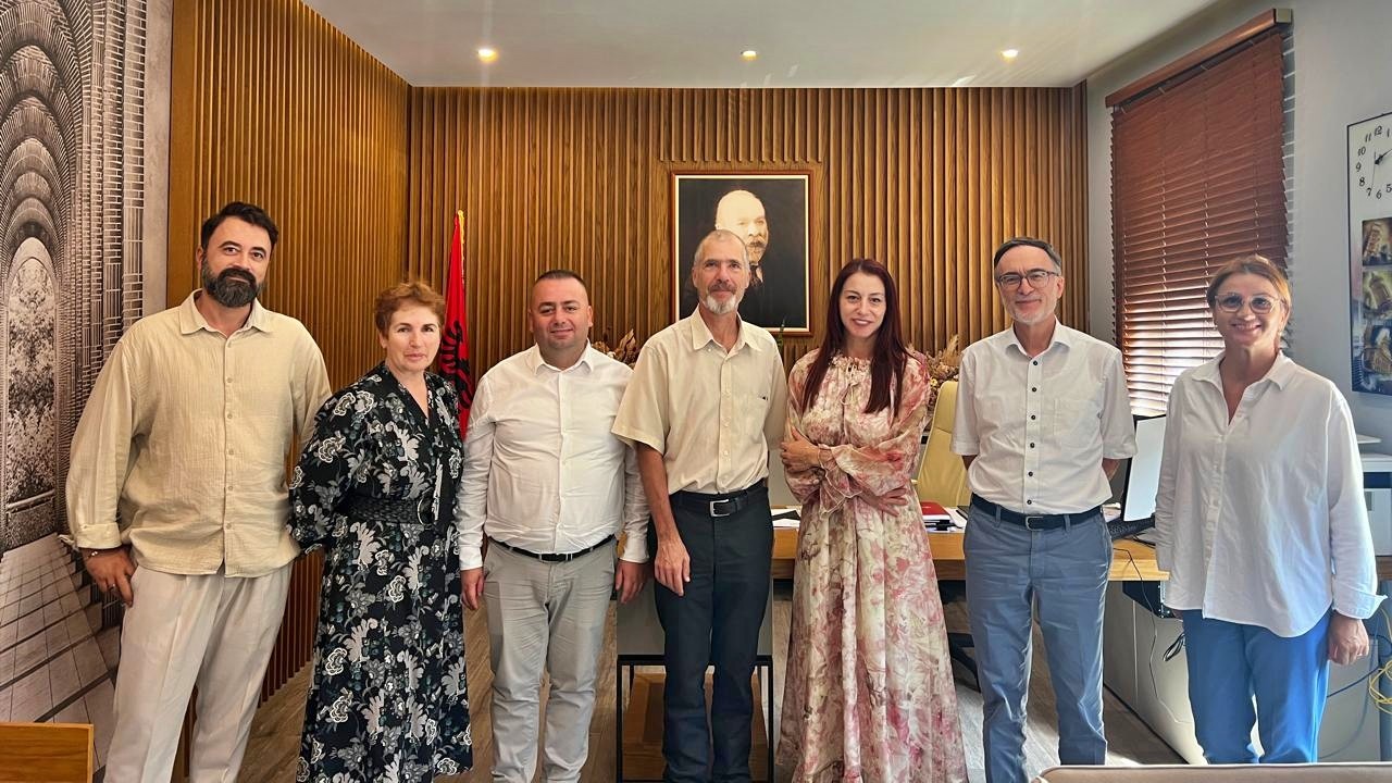 Field visit of Prof. Kaspar Wyss