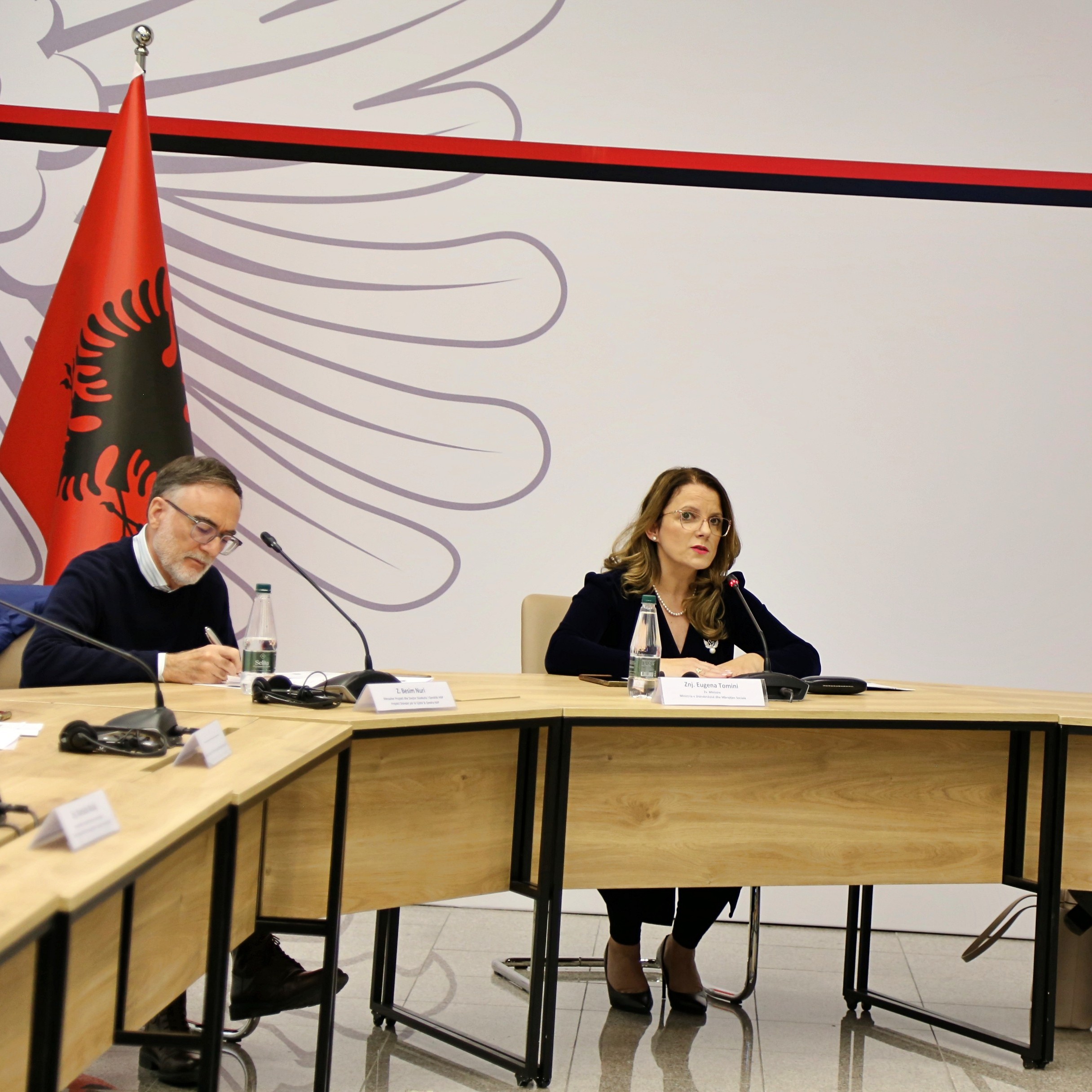 Mbledhja e 21 e Komitetit Drejtues