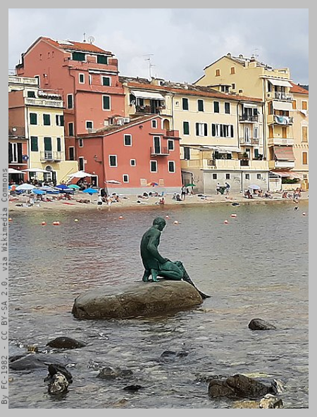 The Little Fisherman statue
