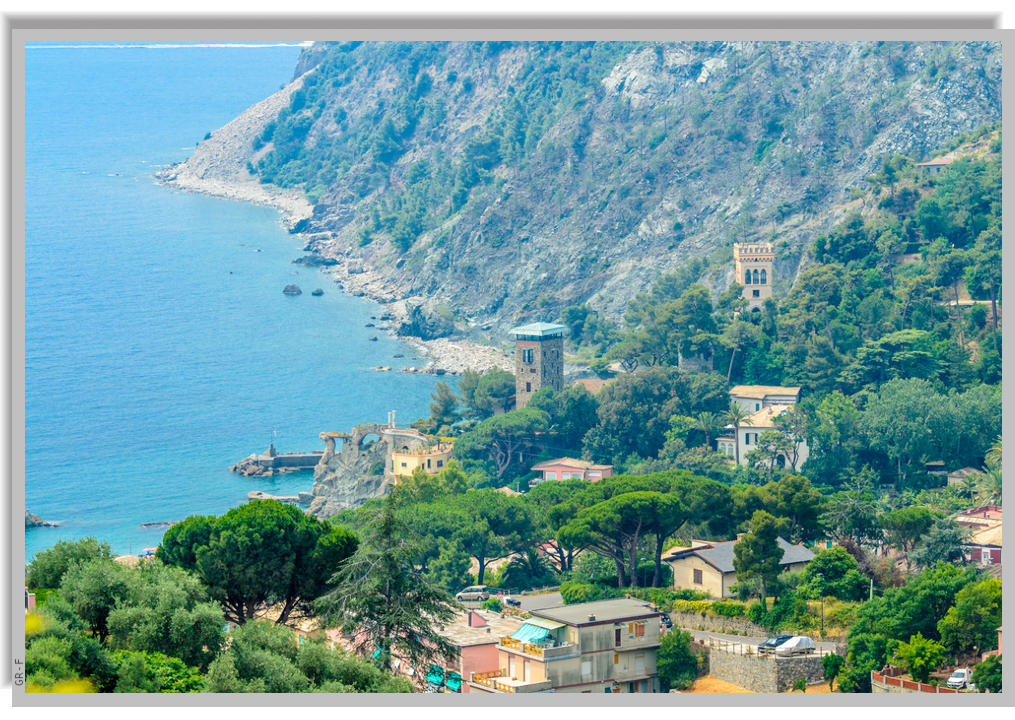 Monterosso and hills around, panorama from above