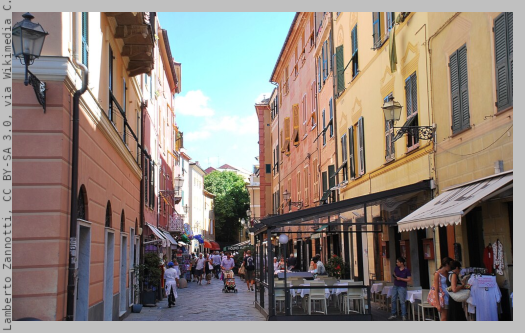 '25 April 1945 Street', the main street in Sestri Levante historic center