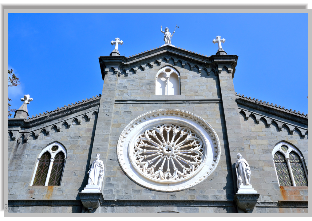 The facade of the church of Riomaggiore