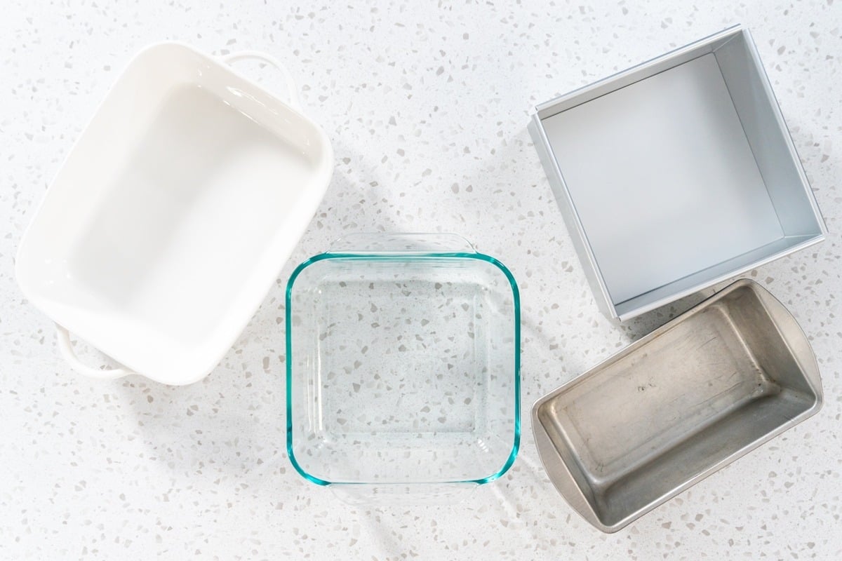 What pan to use in air fryer oven?