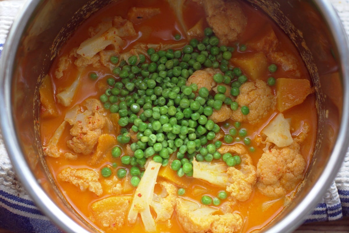 Do pressure cookers damage nutrients?