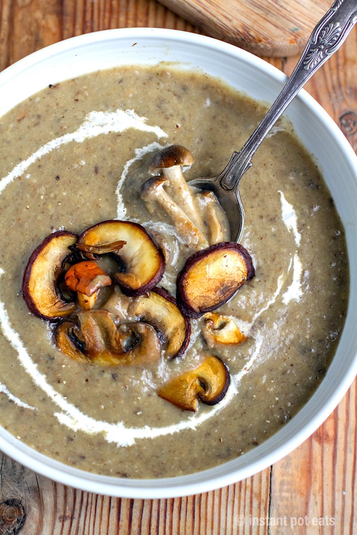 Instant Pot Mushroom Soup