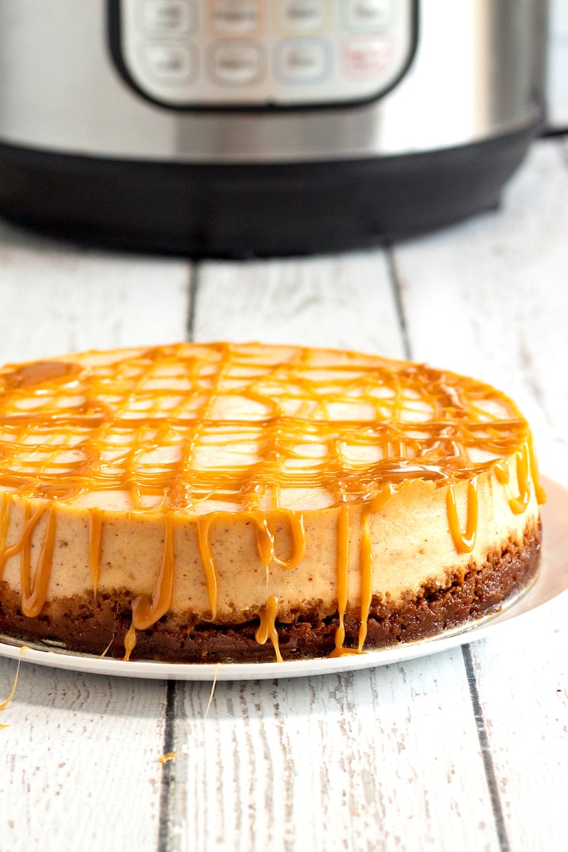 Eggnog Cheesecake With Gingerbread Crust