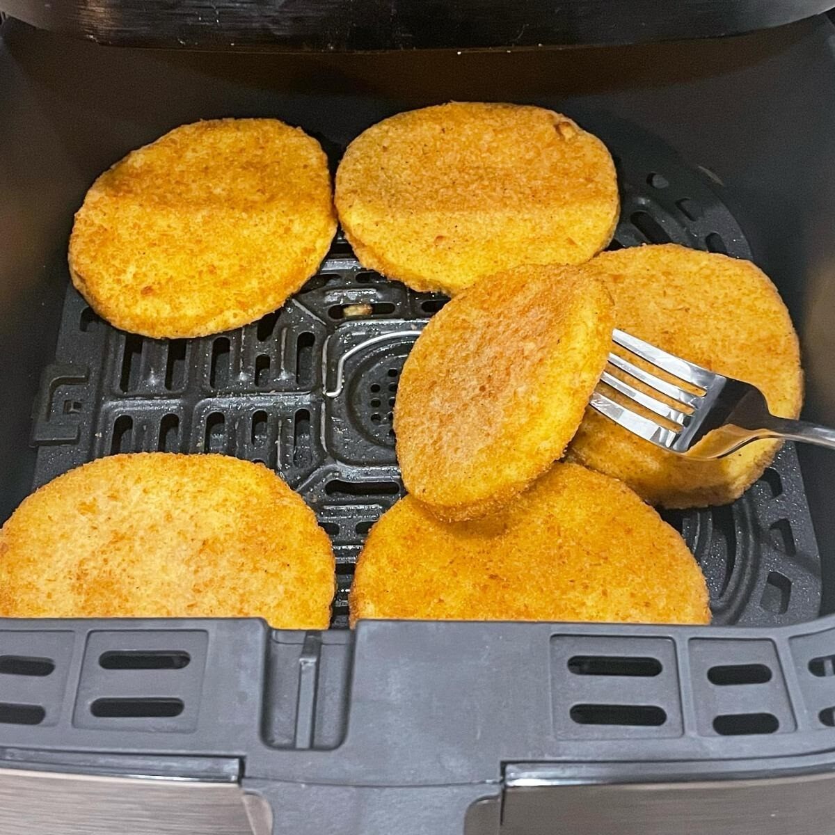 Air Fryer Frozen Chicken Patties