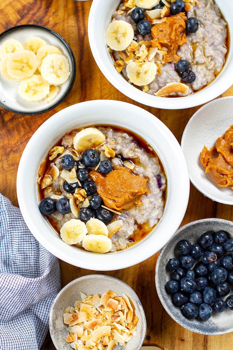 Instant Pot Oatmeal With Blueberries