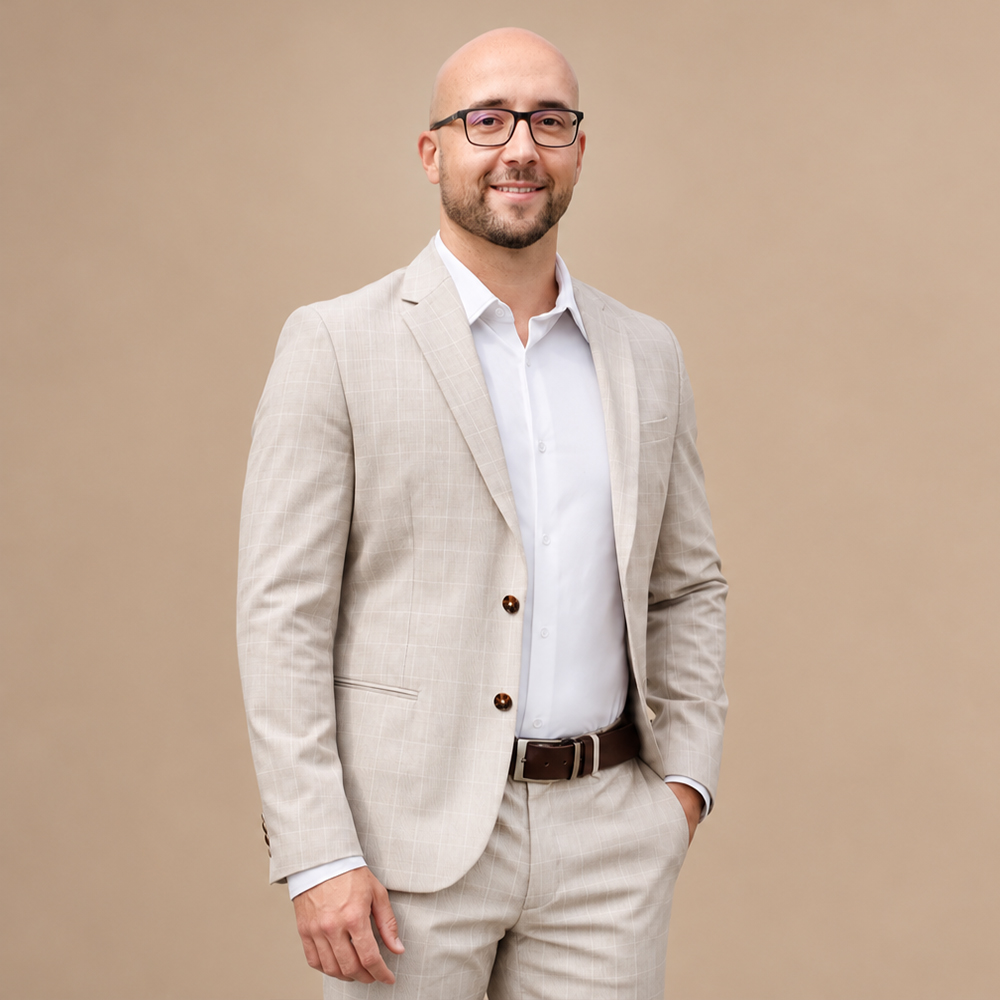 Kacper Loret, specjalista ds. BHP