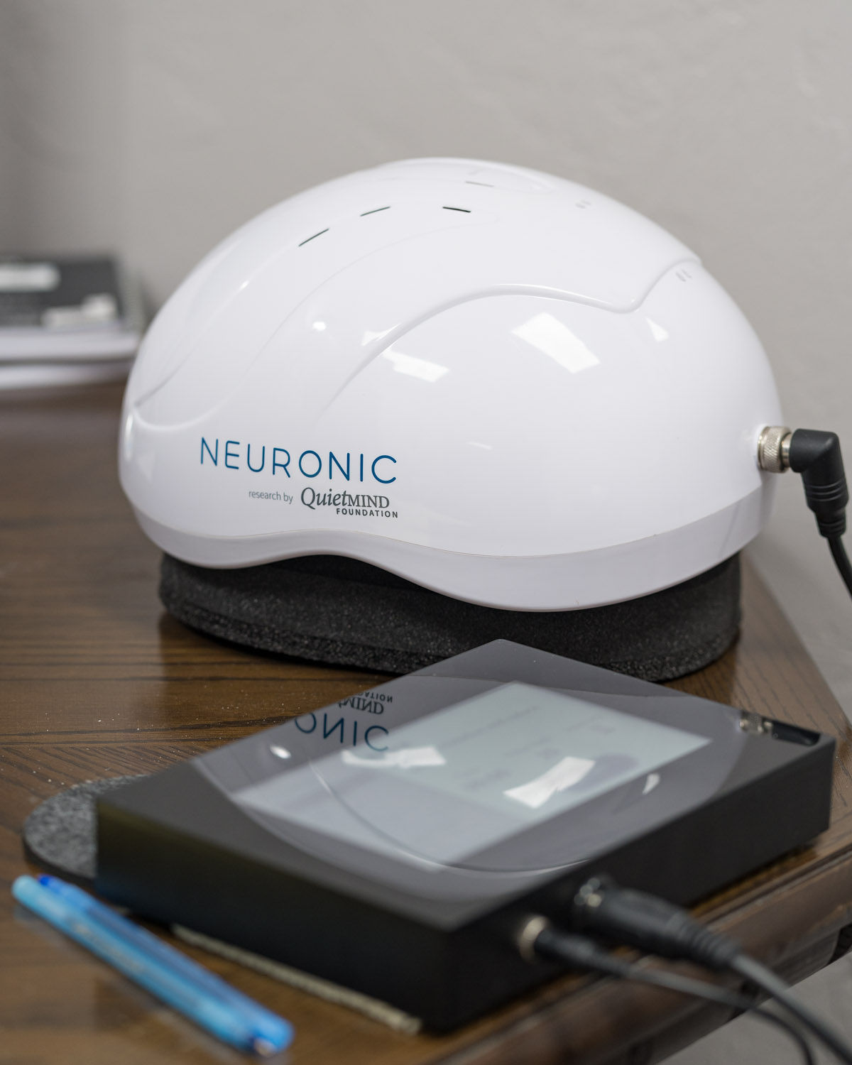 Photobiomodulation helmet at Hyperbaric Plus