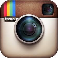 Open New Window to Instagram Account of Universal Academy