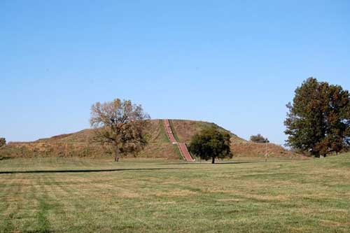 Monks Mound, Cahokia Mounds, Illinois