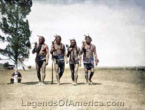Arikara Medicine Men, 1908
