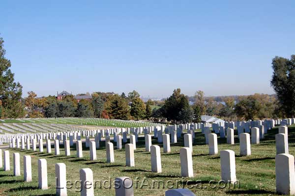 Jefferson Barracks Cemetery in St. Louis, Missouri. Photo by Kathy Weiser-Alexander.