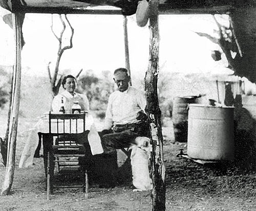 Wyatt and Josephine Earp near their mining claim outside Vidal, California, 1906.