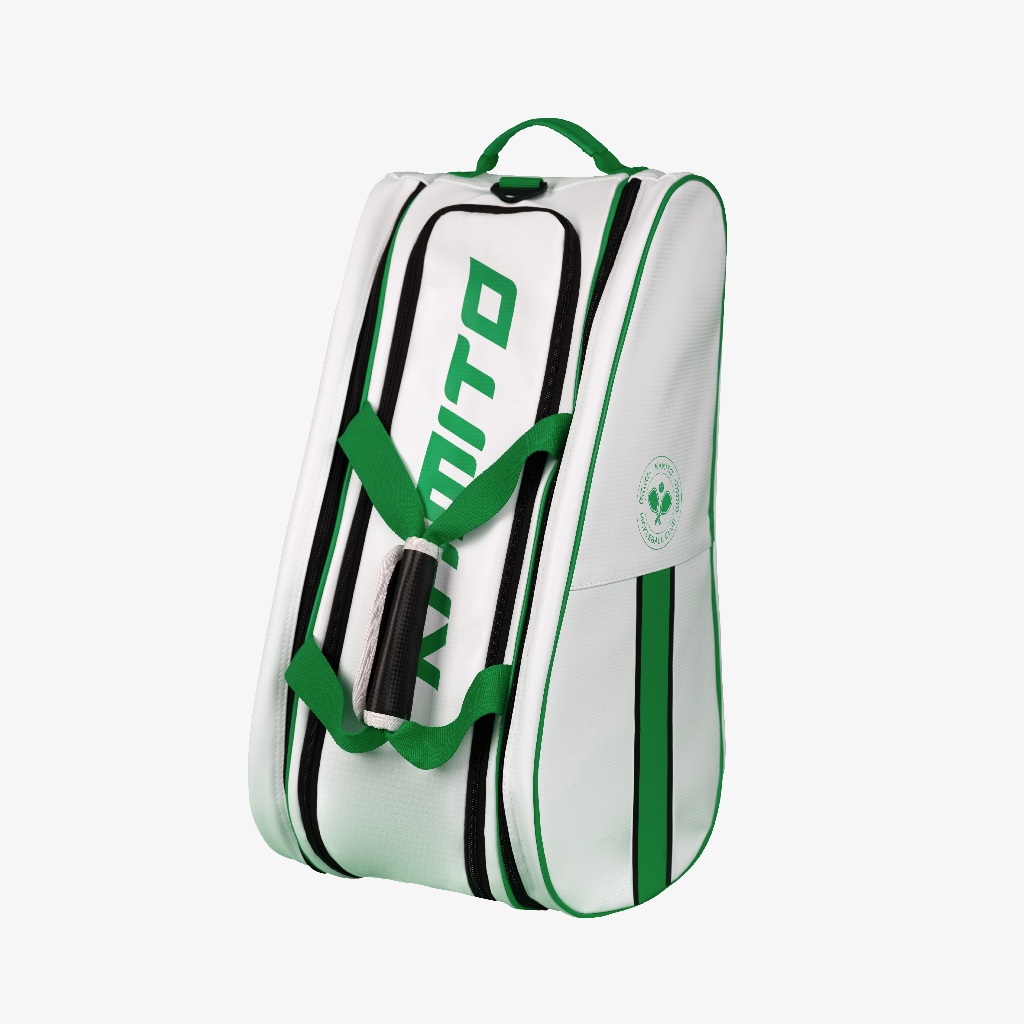 Túi đựng chắc chắn bảo vệ vợt và bóng, cùng các phụ kiện hỗ trợ như grip, towel, và bảo vệ cổ tay.