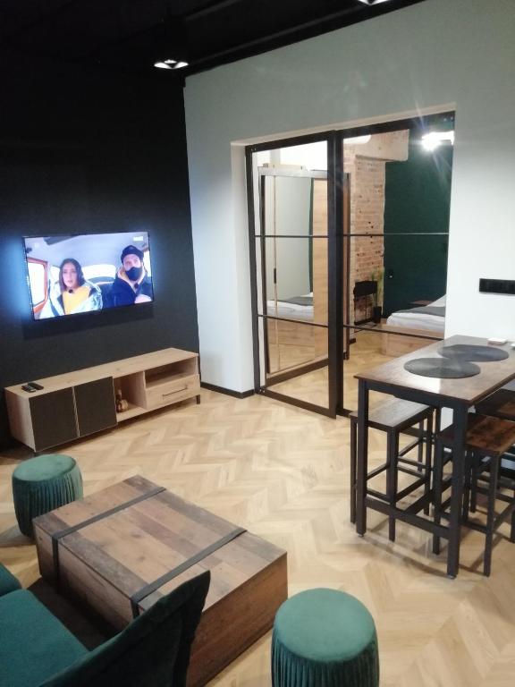 20-metrowy wysoki salon