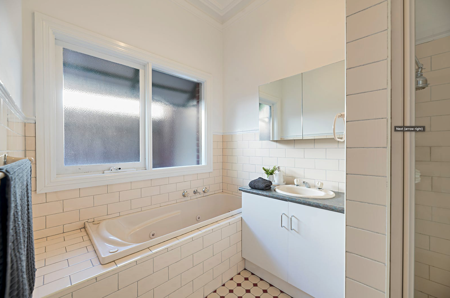 Yarraville bathroom before