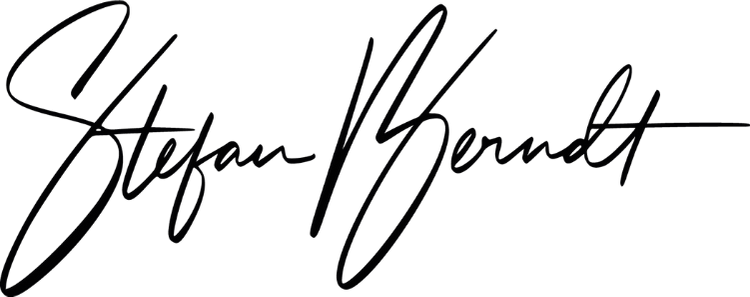 Handgeschriebene Unterschrift von Stefan Berndt als grafisches Design-Element
