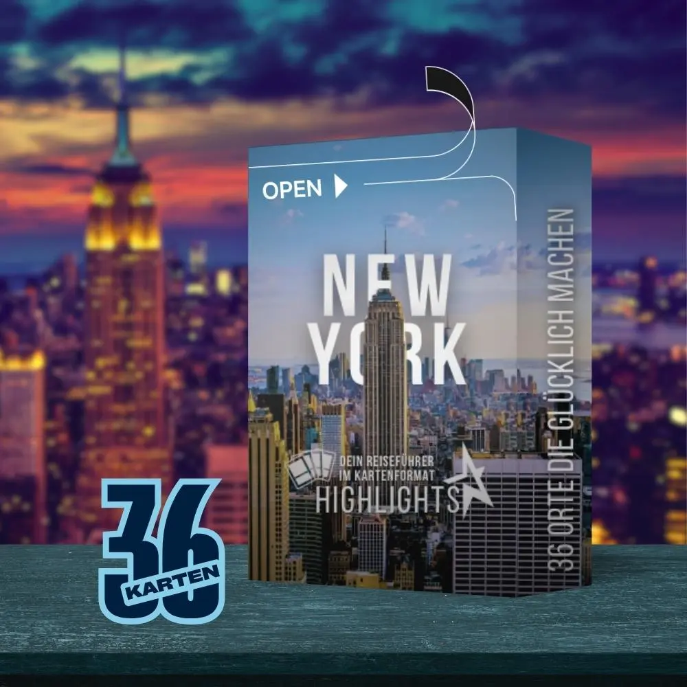 Produktverpackung der New York Entdeckerkarten vor Skyline bei Sonnenuntergang