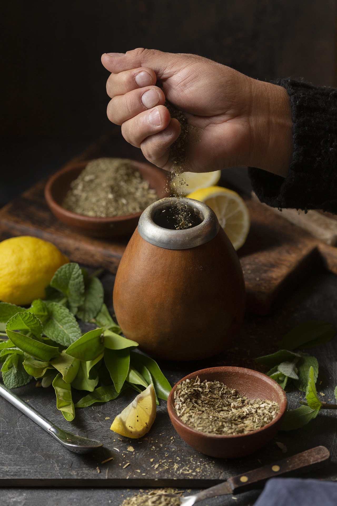 clay herbal mixing pot