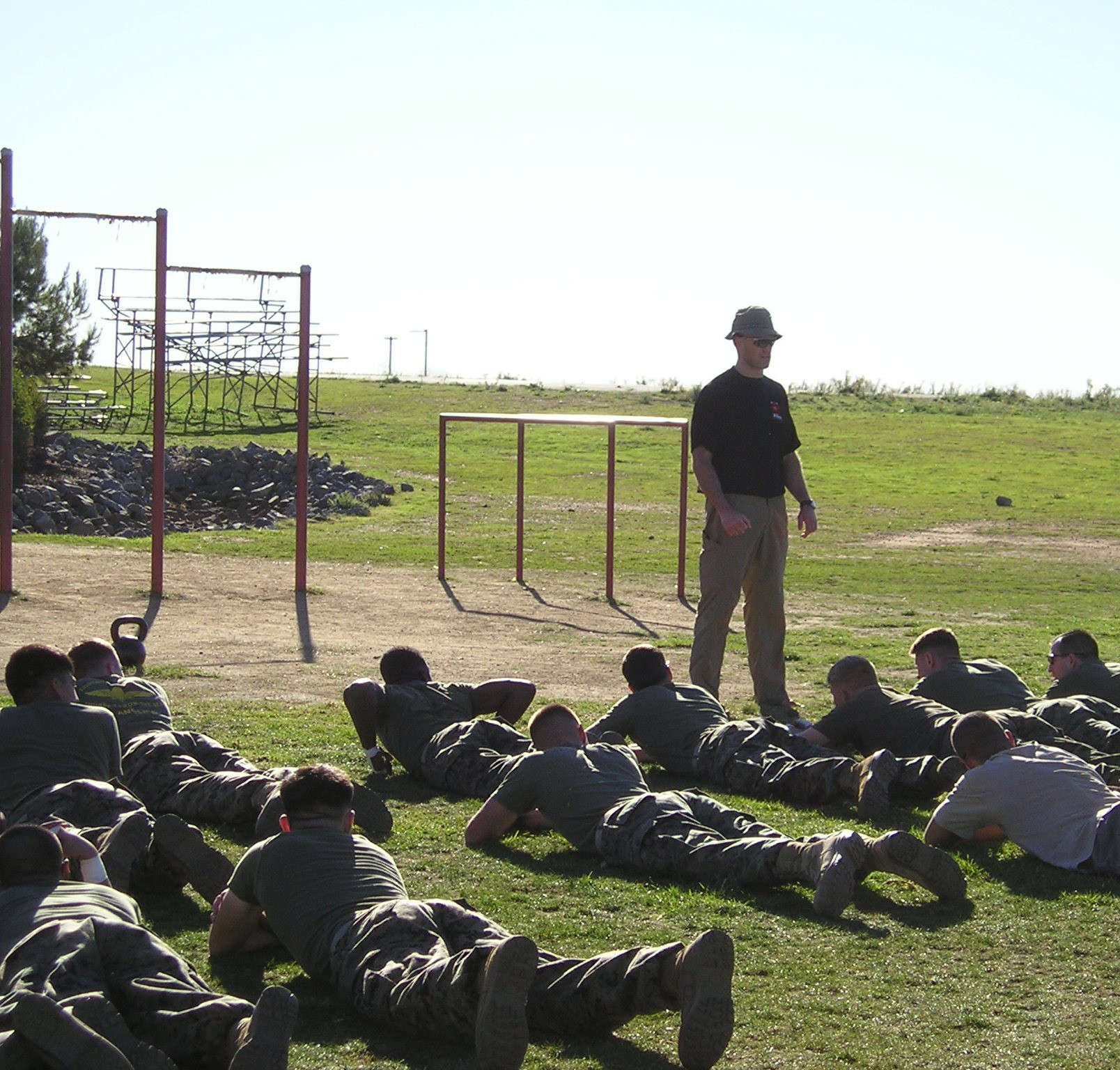 Pavel teaching a kettlebell instructor certification