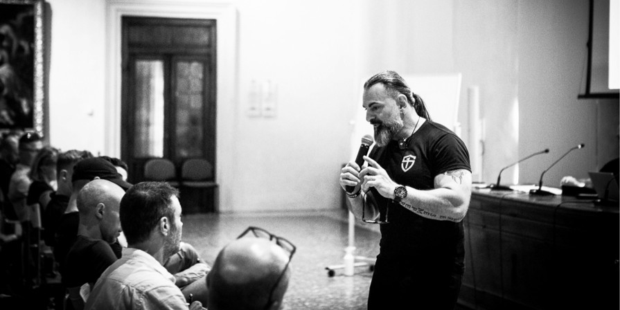 Fabio Zonin teaching at the Built Strong seminar