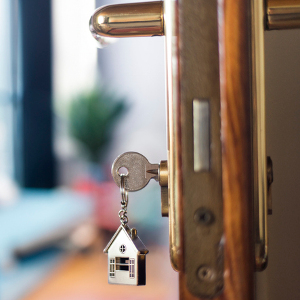 Spain Consumer Rights Watchdog To Sue Airbnb For Not Removing Unlicensed Holiday Lets From Its Platform
