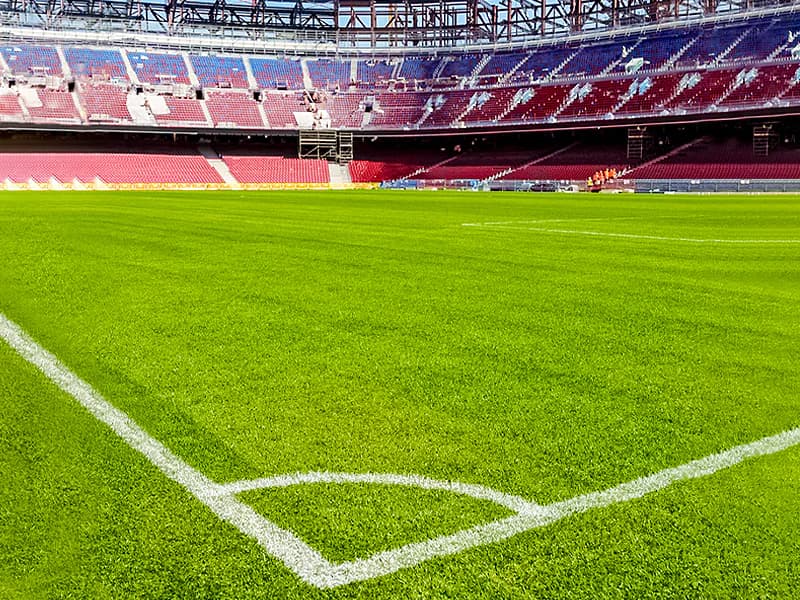 Barcelona receives approval to open stadium