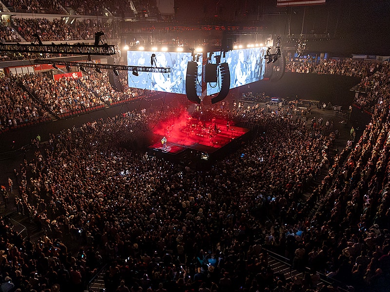 Pinnacle Bank Arena with record profit