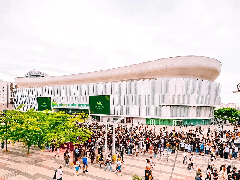 Paris La Défense Arena naming rights