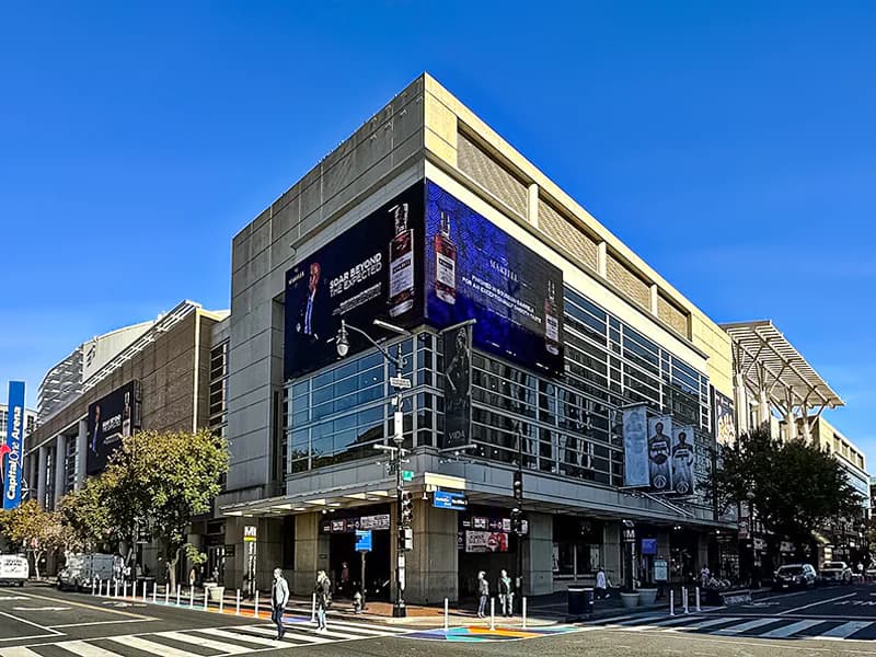 Monumental and DXC Tech partner for arena digital transformation