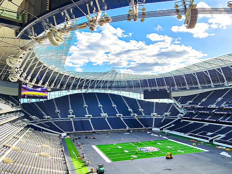 Apollo Global Management is launching a $5B sports fund