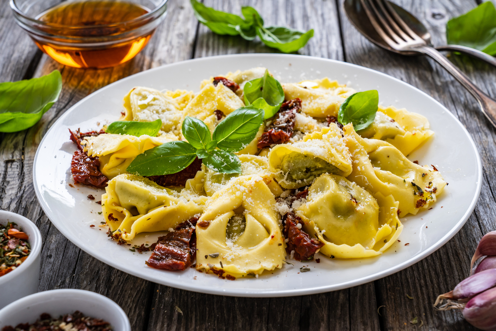 Tortelloni with ricotta, pesto, and vegetables