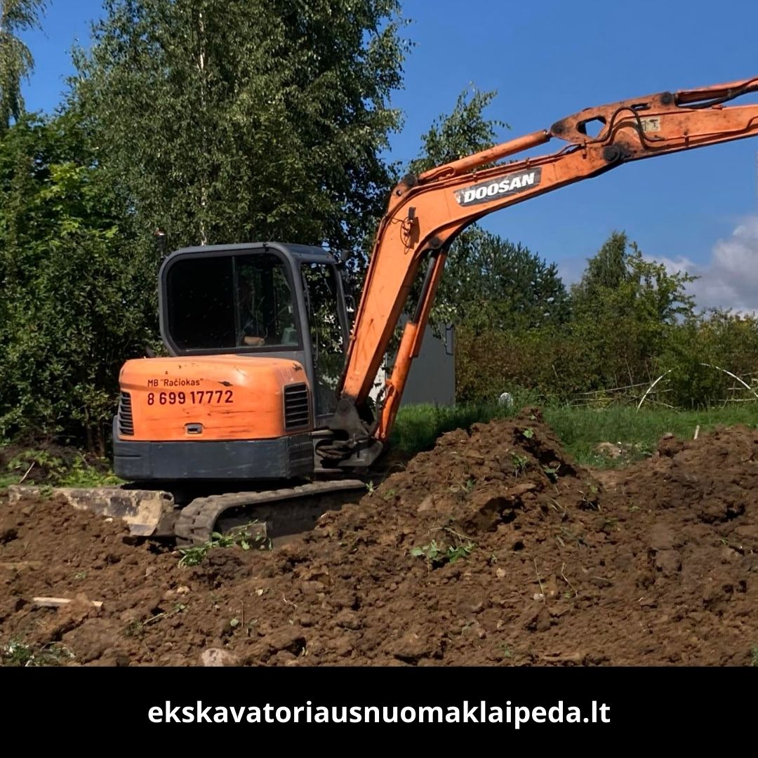 Ekskavatoriaus nuoma Klaipedoje - MB Raciokas technika 6