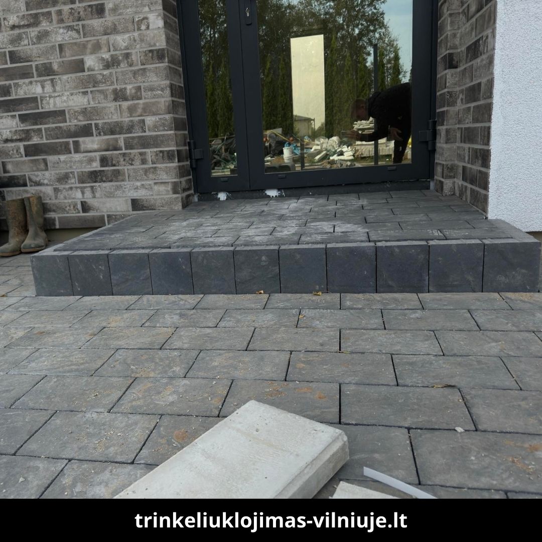Trinkelių klojimas Vilniuje atlikti darbai 9