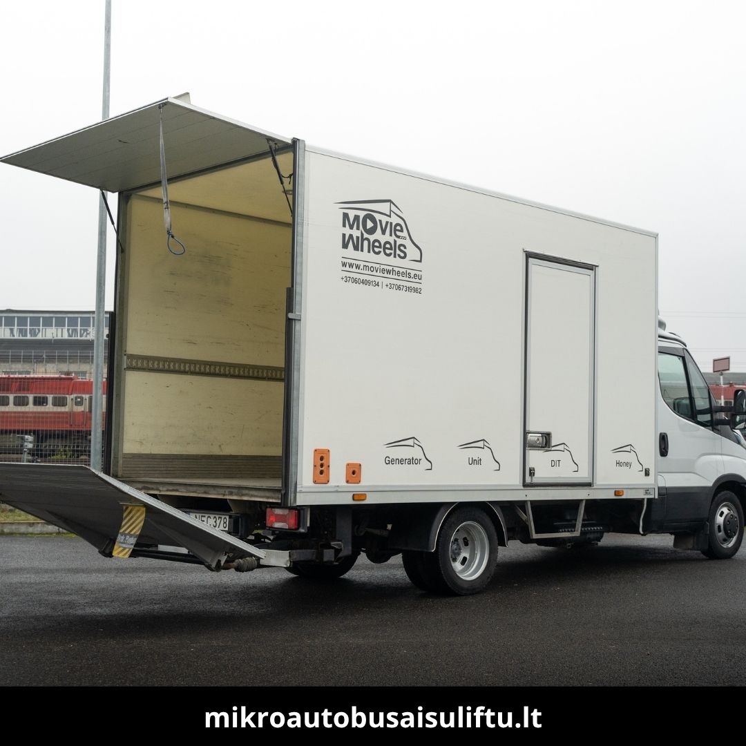 Mikroautobusai su liftu 7