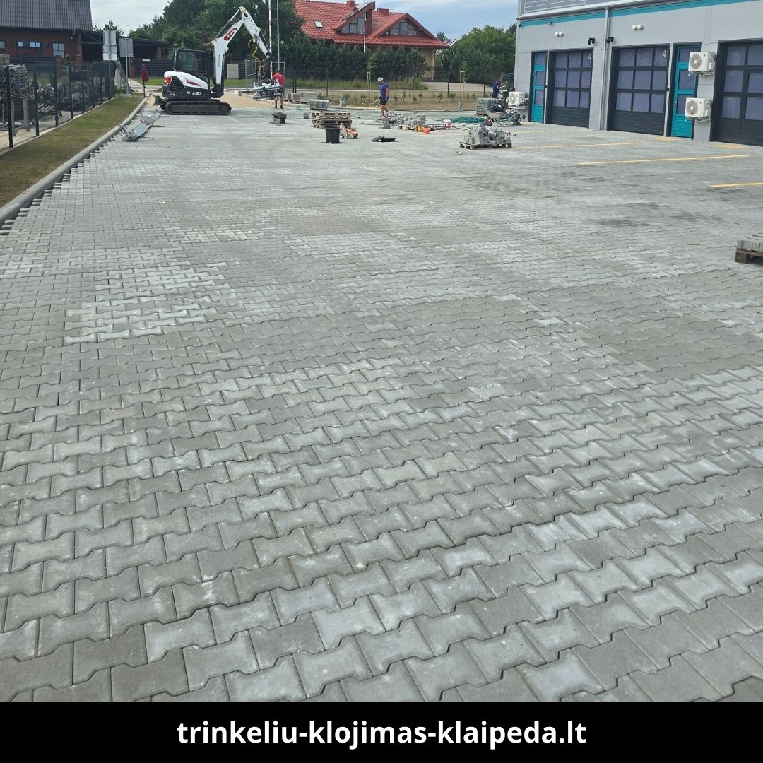 Trinkelių klojimas Kalipėdoje atlikti darbai 2