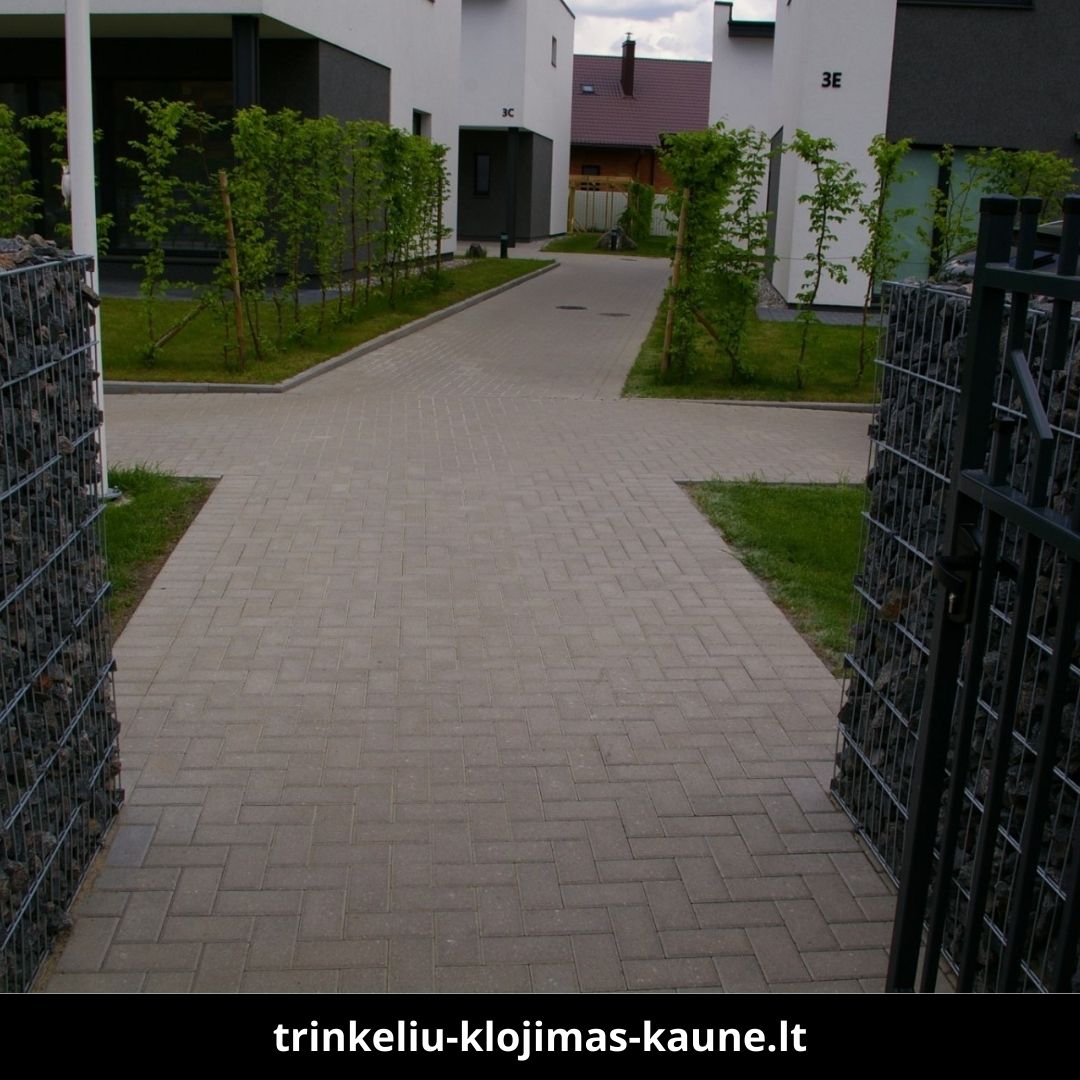 Trinkelių klojimas Kaune atlikti darbai 8