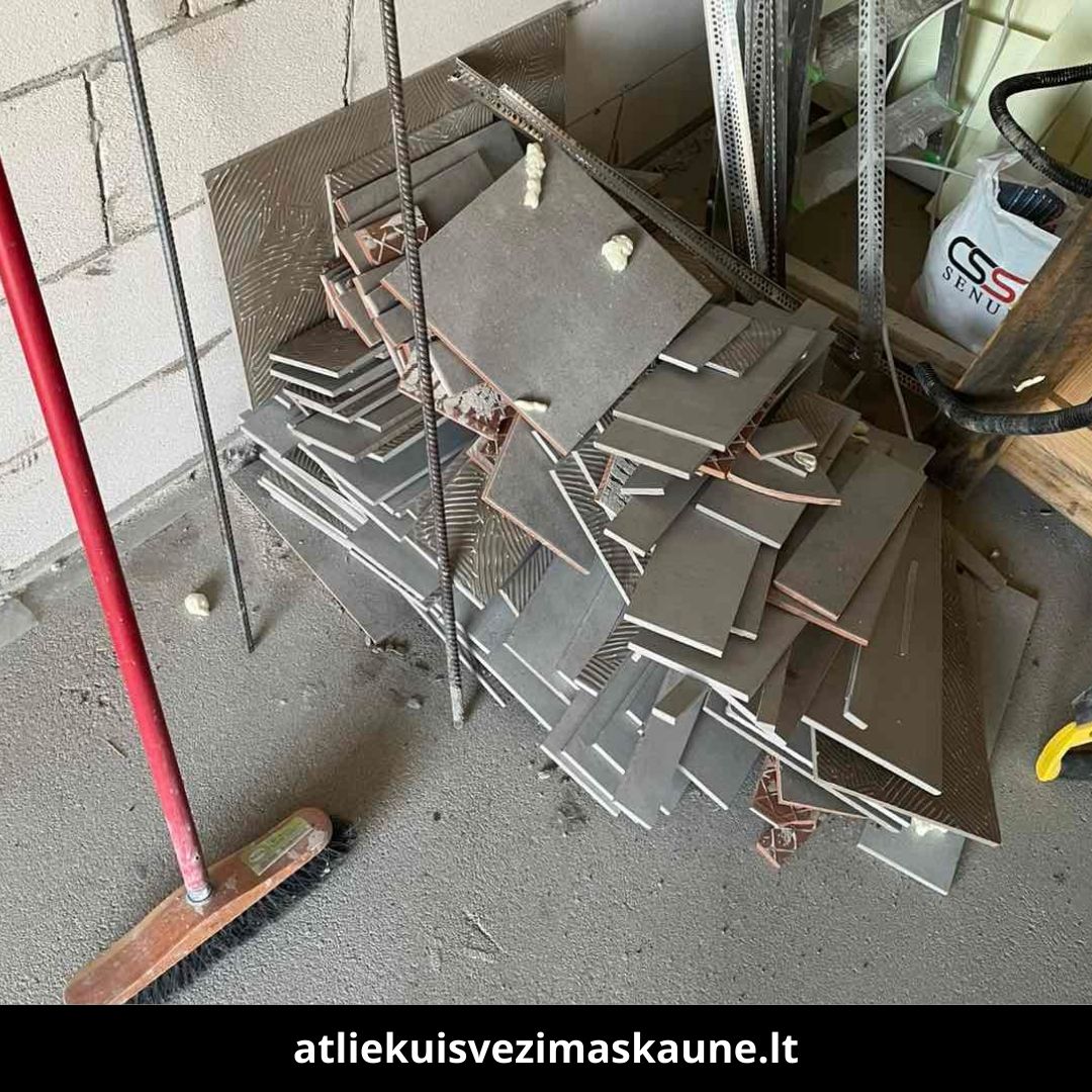 Atliekų išvežimas Kaune atlikti darbai 1