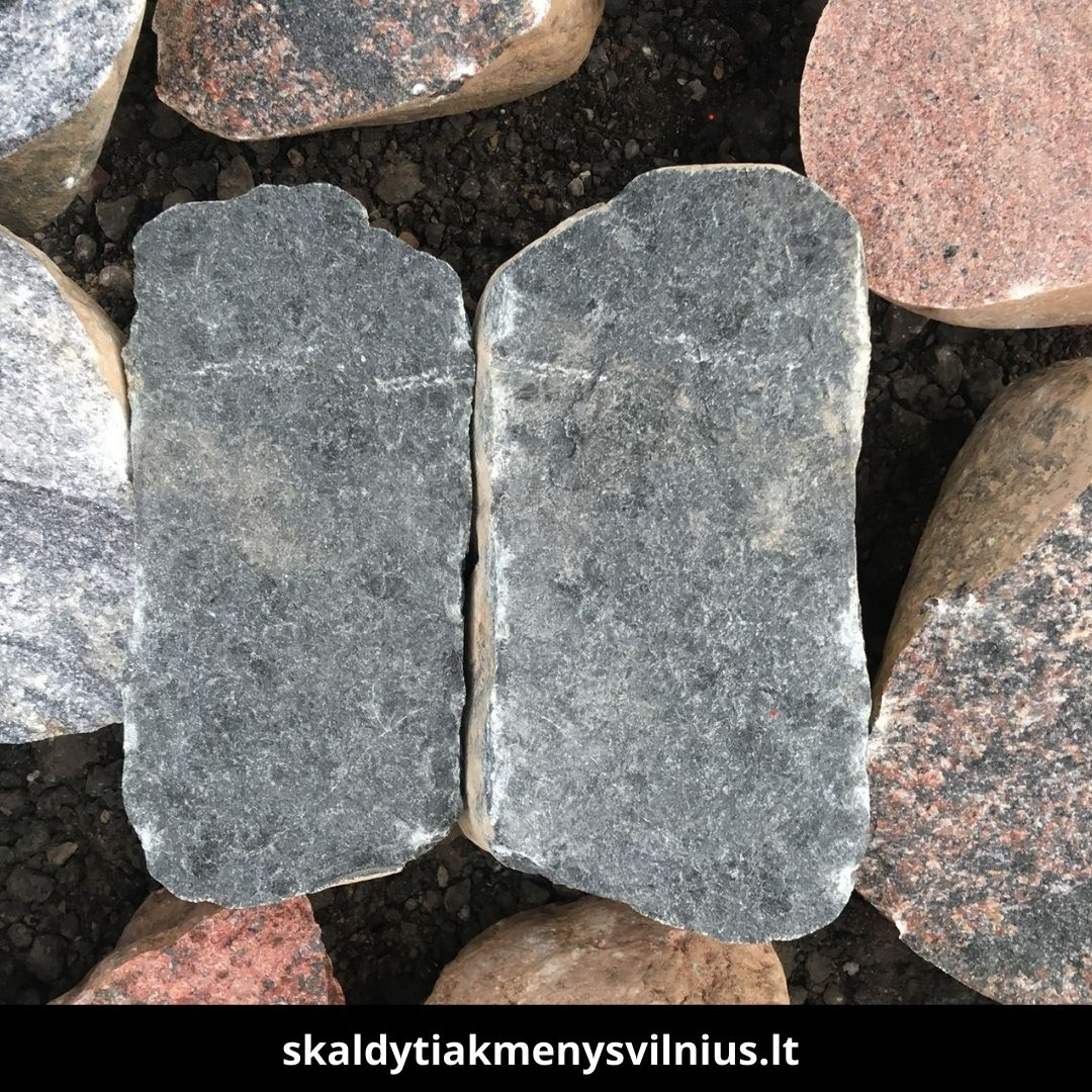 Skaldyti akmenys Vilniuje 2