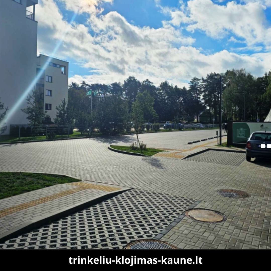 Trinkelių klojimas Kaune atlikti darbai 3