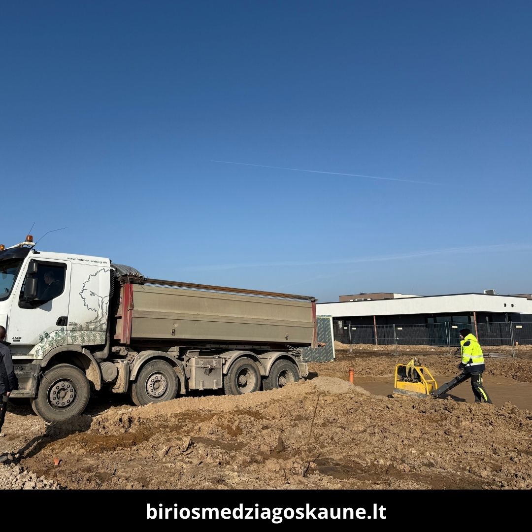 Birios medžiagos Kaune 1