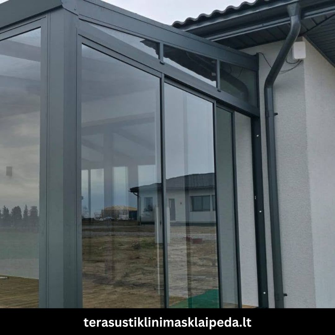 Terasų stiklinimas Klaipėdoje darbai 5