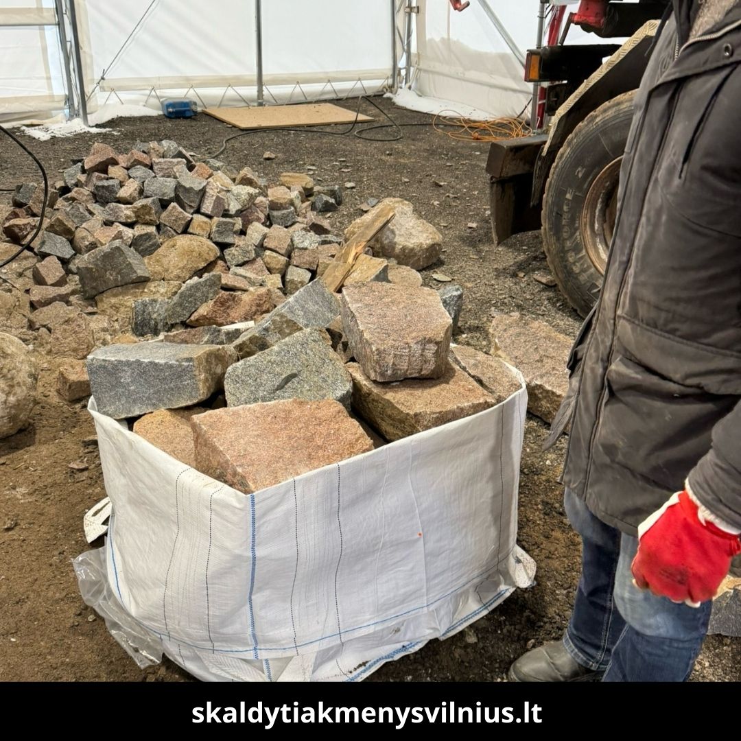 Skaldyti akmenys Vilniuje 6
