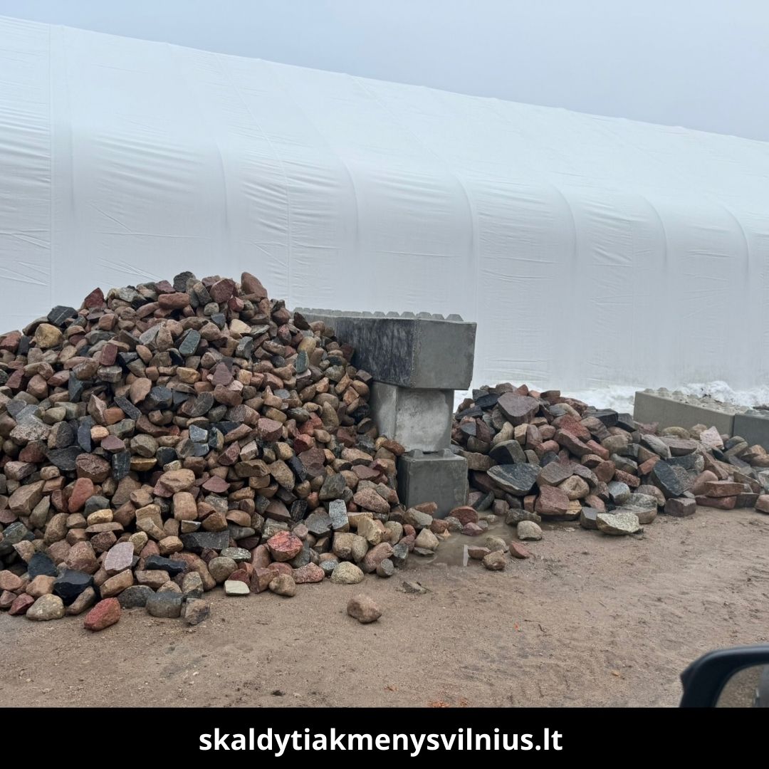 Skaldyti akmenys Vilniuje 9