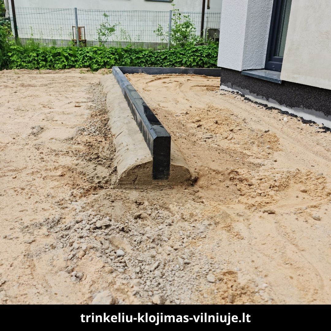 Trinkelių klojimas Vilniuje atlikti darbai 1