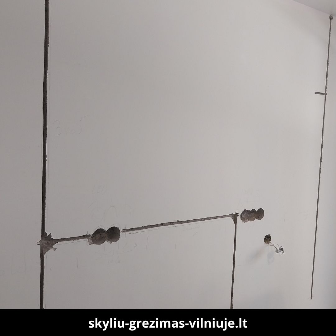 Skylių gręžimas Vilniuje darbai 4